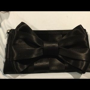 Harvey’s original Seatbelt bow clutch